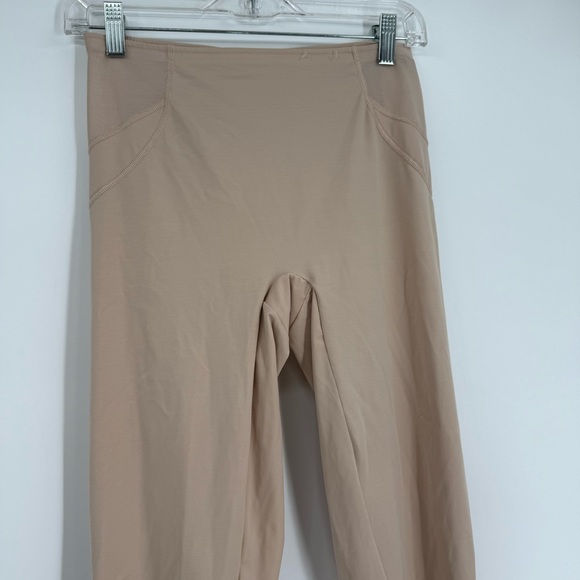 Miraclesuit Fit And Firm Shaping Leggings Tan Pull On Mesh Panels Size XL - Picture 5 of 8